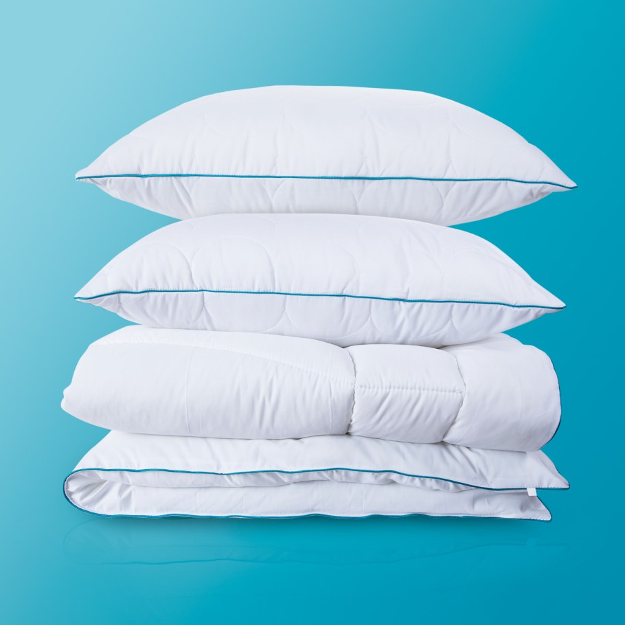 Стопка подушек