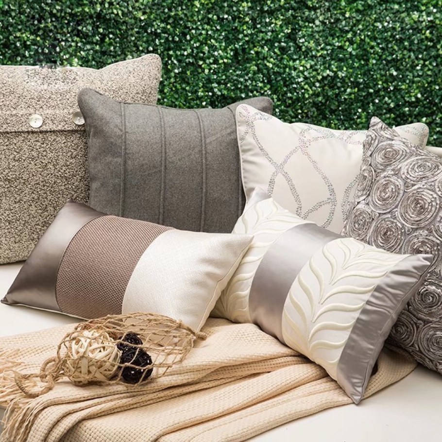 Дизайнерские декоративные подушки