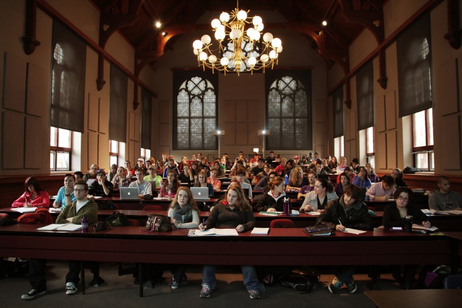 Оксфордский университет студенты Факультет