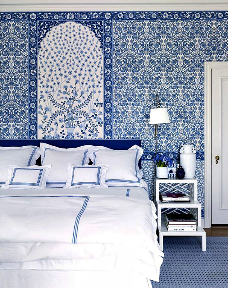 Спальня в бело голубых тонах