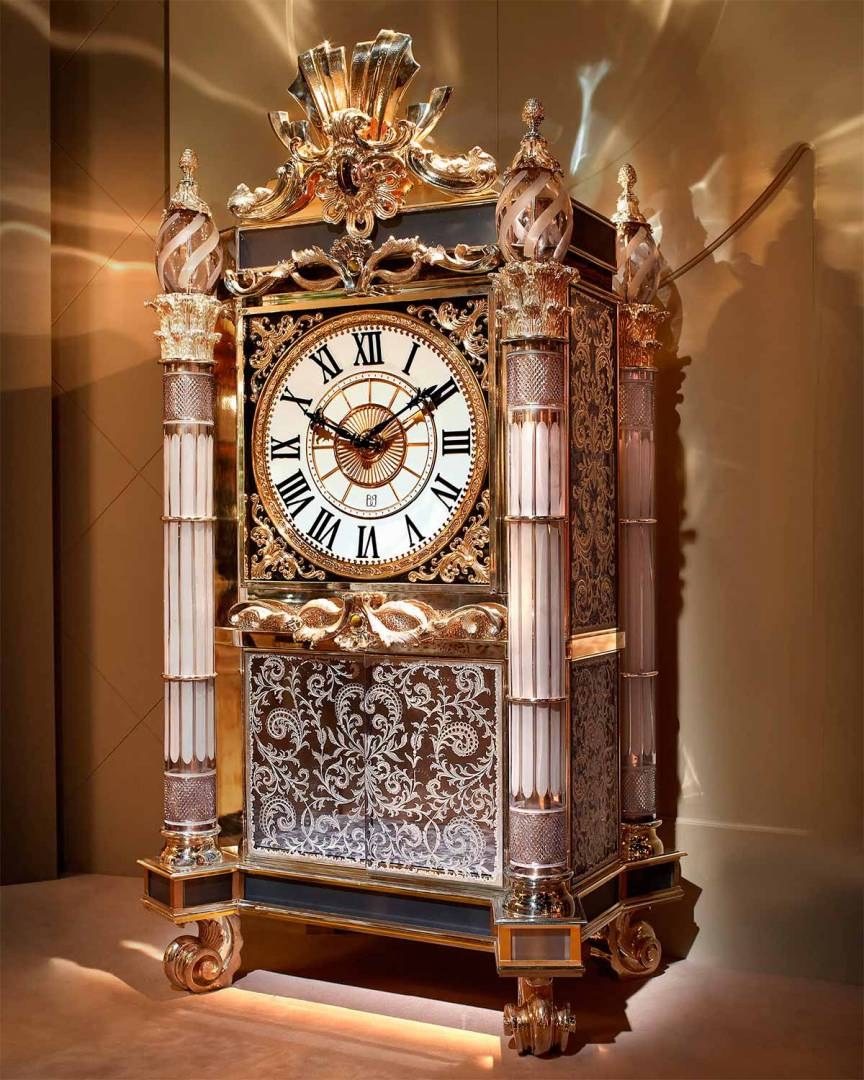 Напольные часы