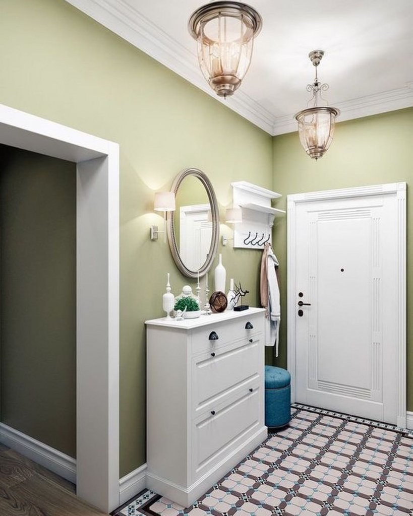 Оливковая прихожая