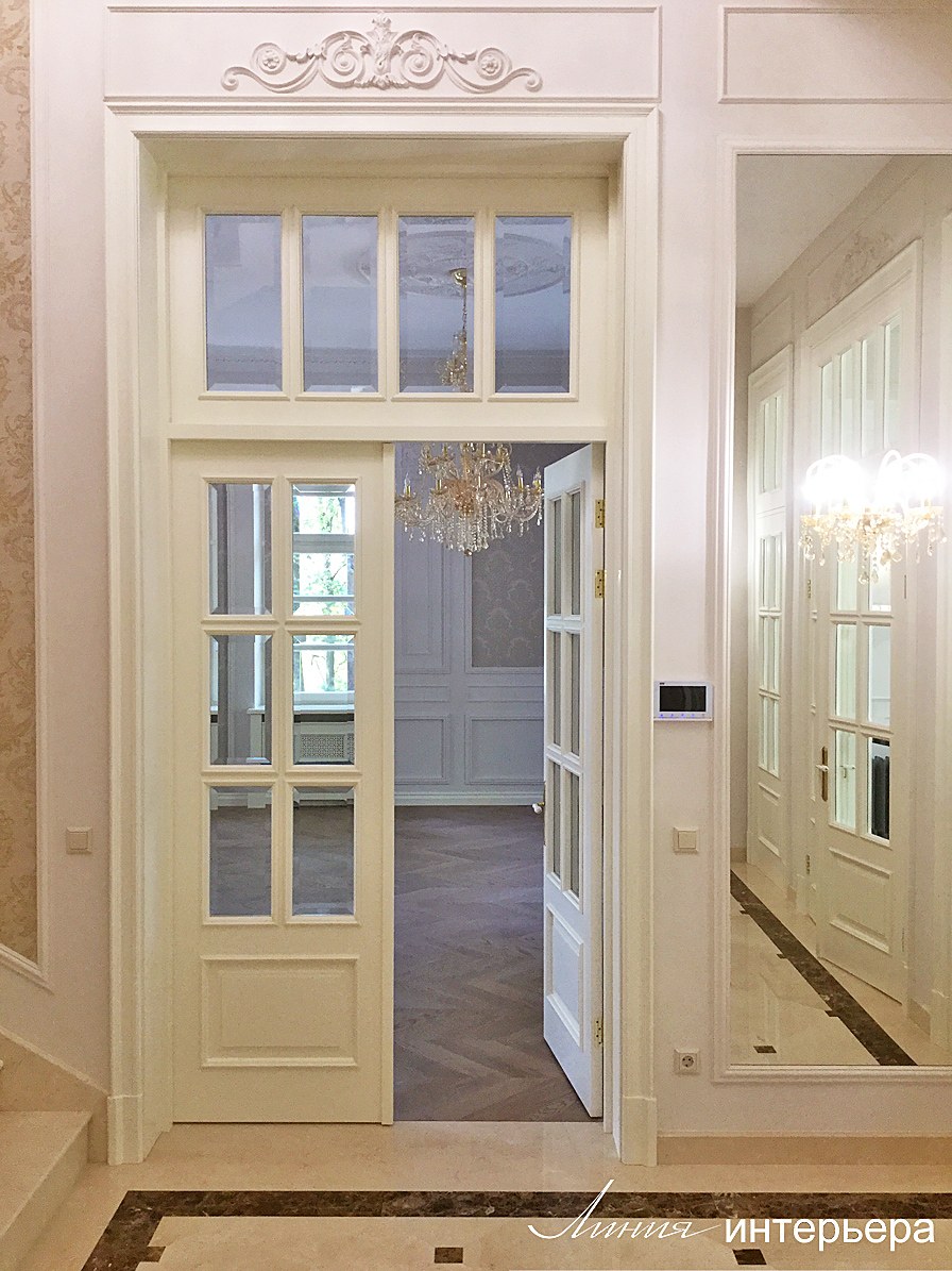 Двери с фрамугой межкомнатные