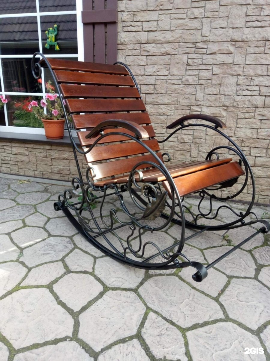 Кресло кочалка кованая