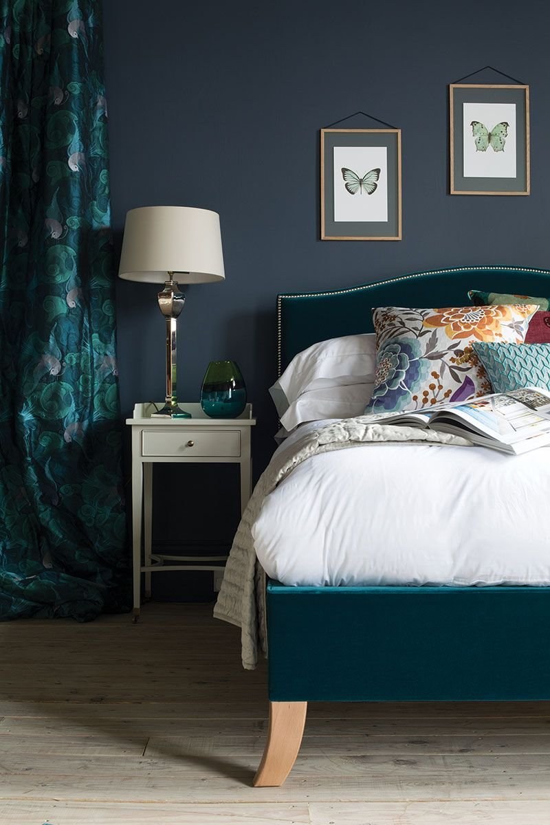 Темная бирюза в интерьере