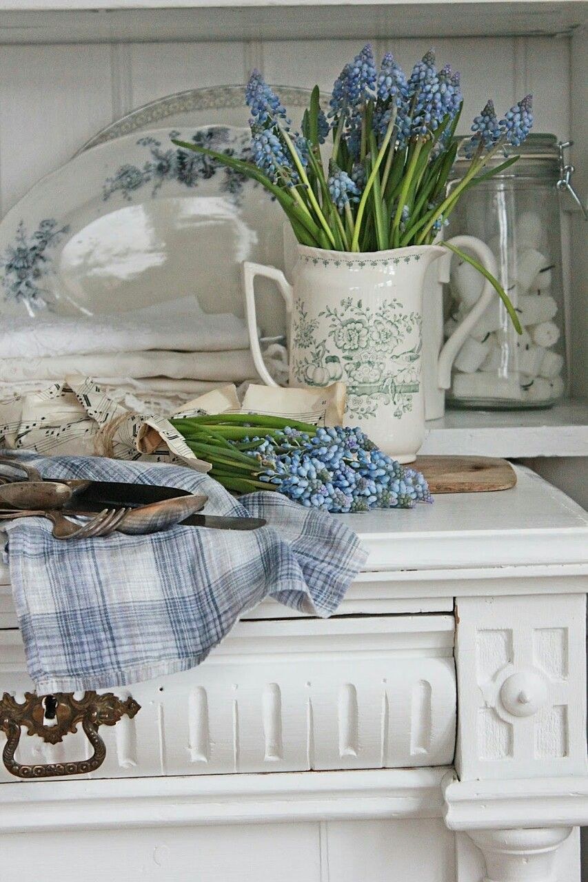 Весенний декор интерьера