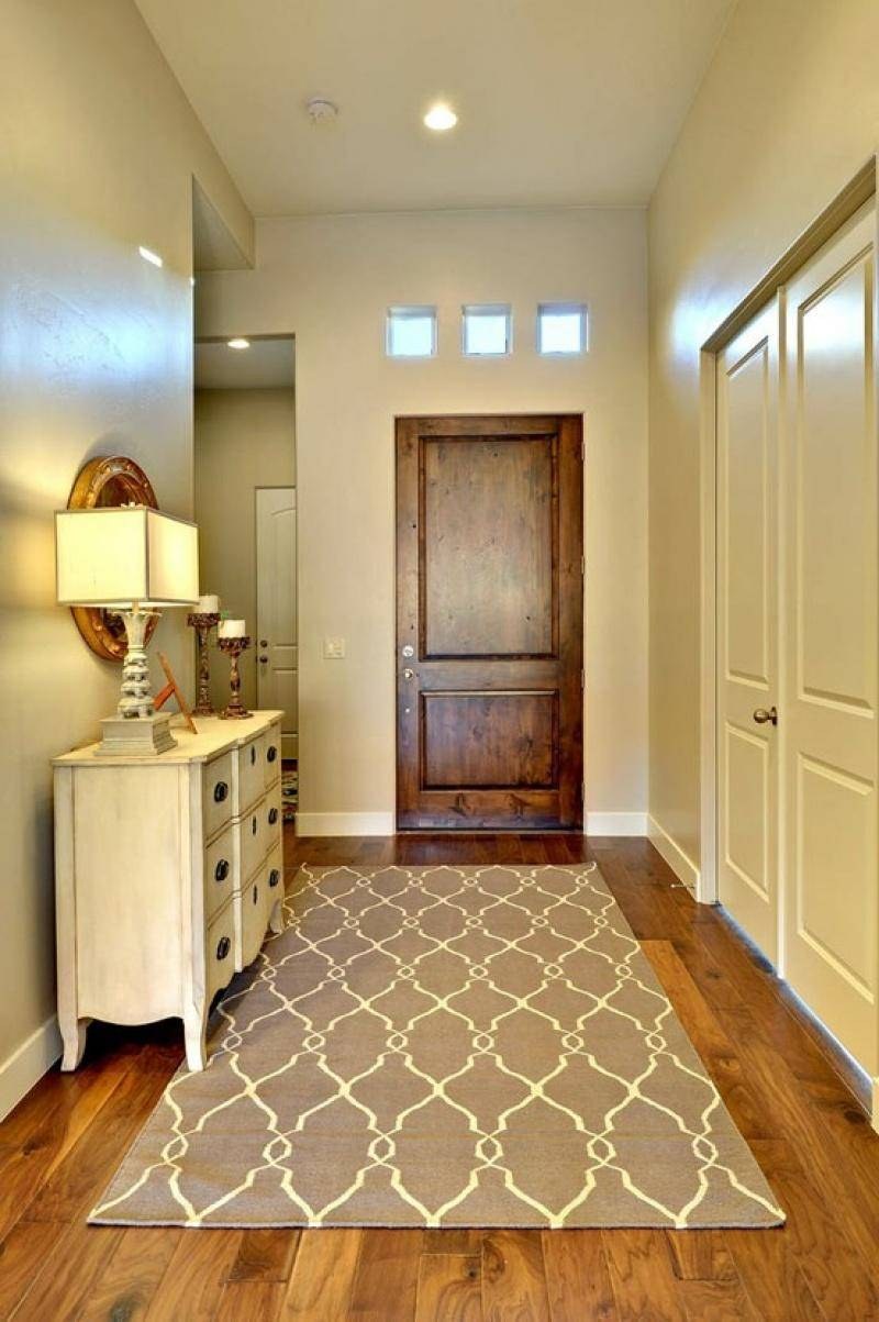 Дорожка в коридор