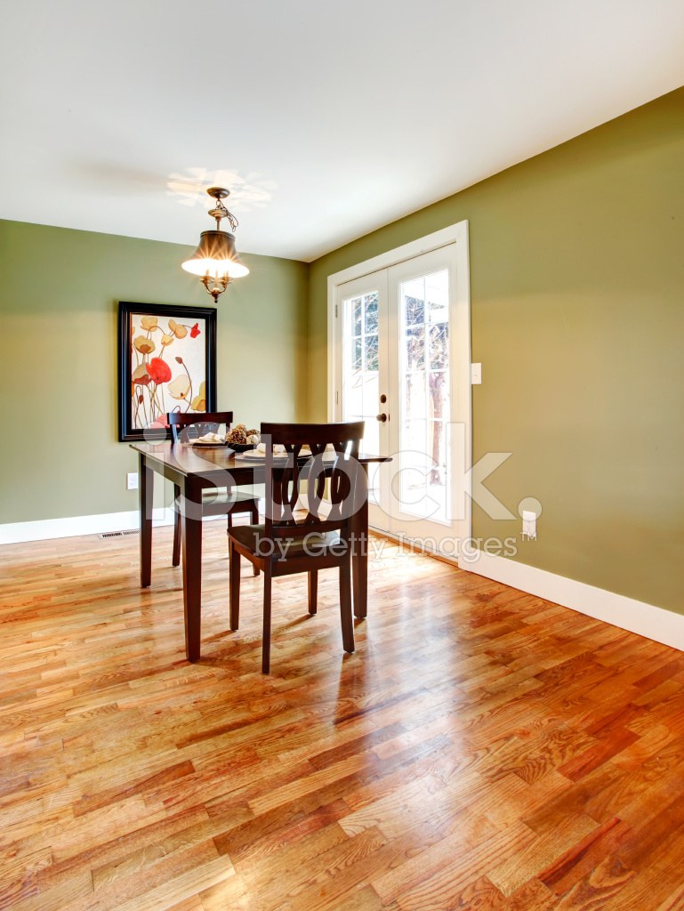 Рыжий пол в интерьере