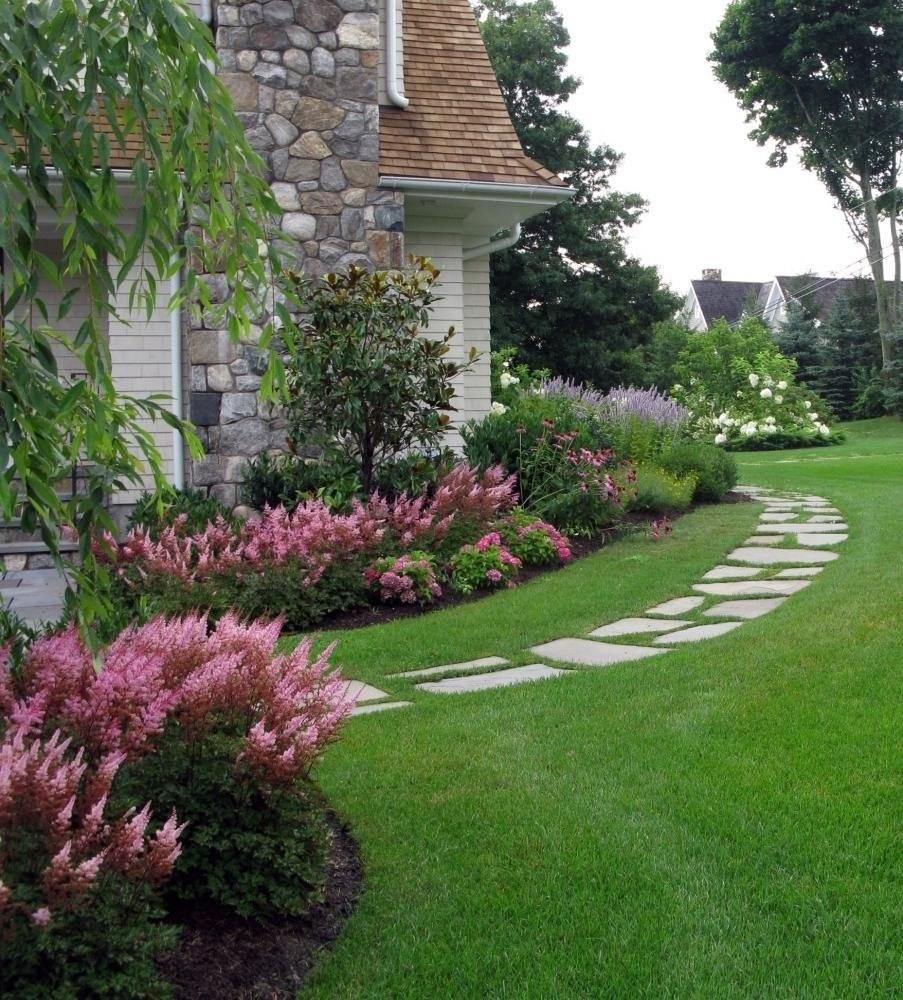 Миксбордер книфофия