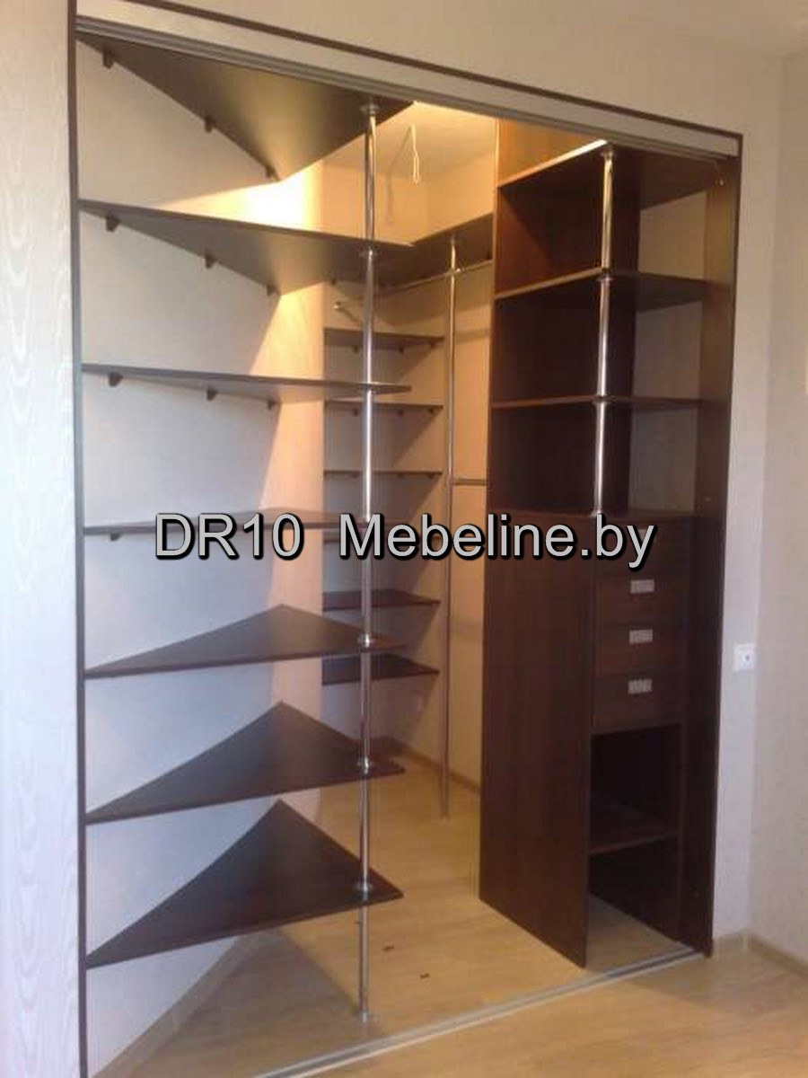Гардеробная угловая встроенная