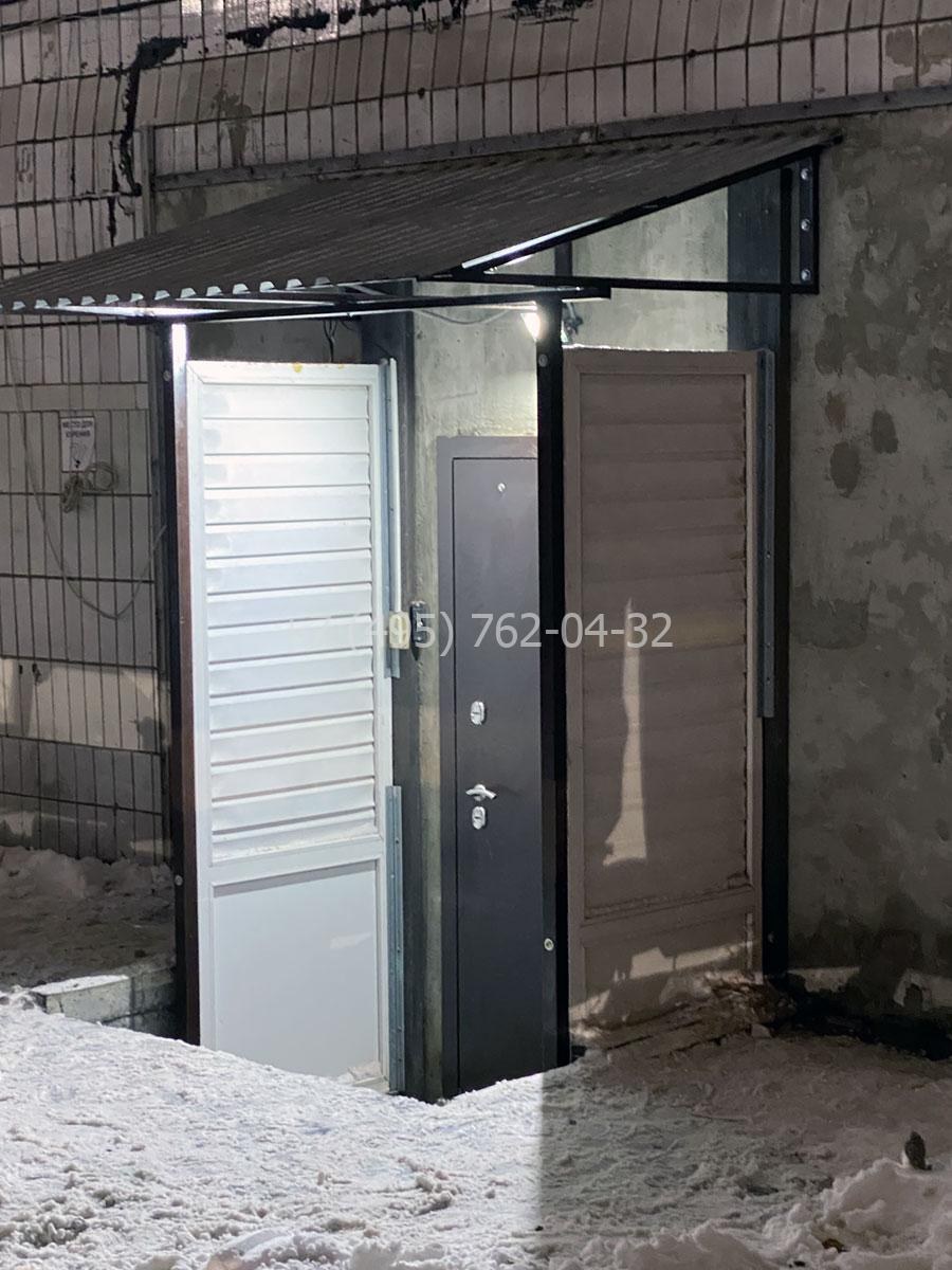 Козырек для гаража над воротами (103 фото)