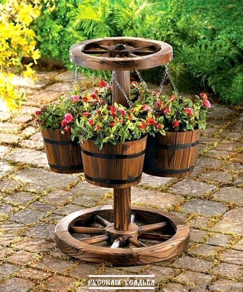 Деревянные цветочницы для сада