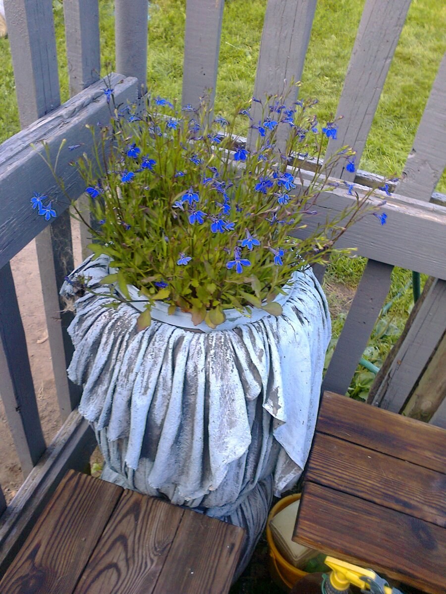 Цветочные горшки из подручных материалов