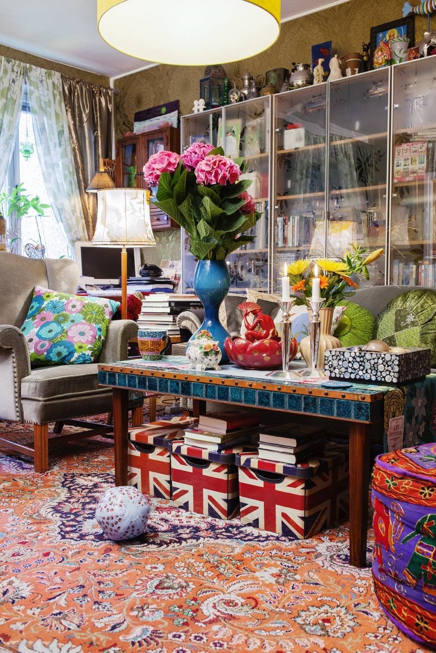 Комната в стиле максимализм