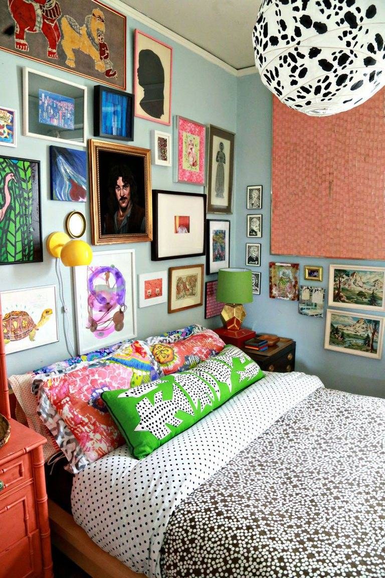 Спальня в стиле максимализм