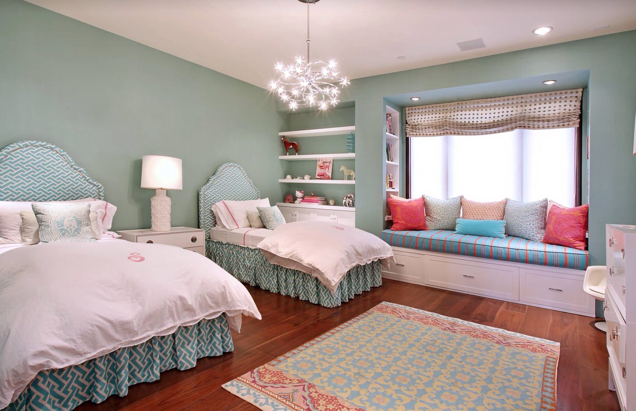 Спальня с двумя кроватями для супругов. Спальня с раздельными кроватями. Спальня с раздельными кроватями. Спальня с раздельными кроватями. Спальня с 2 кроватями.