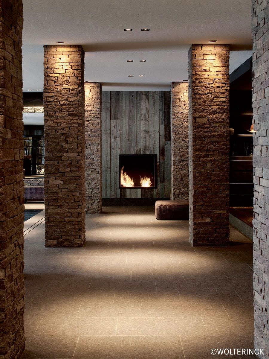 Колонны в интерьере