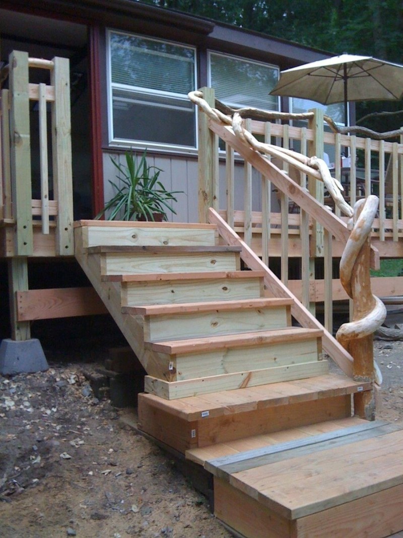 Ступеньки для крыльца