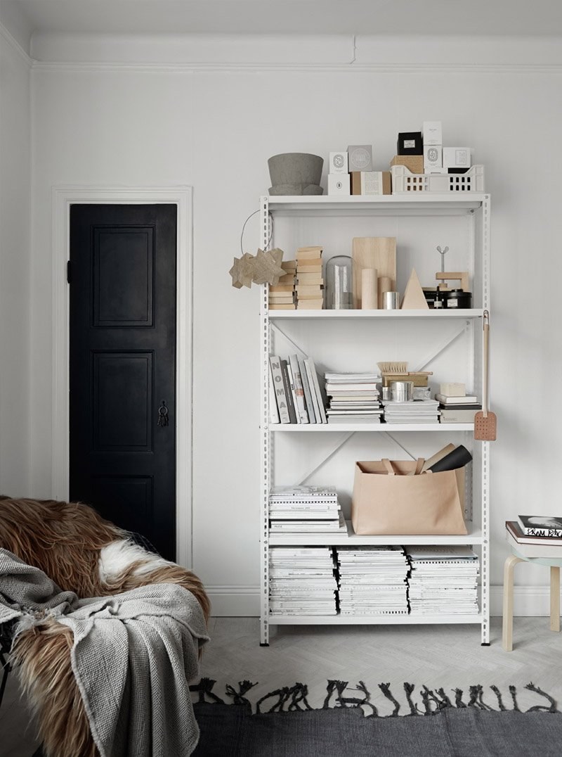 Стеллаж в стиле Сканди
