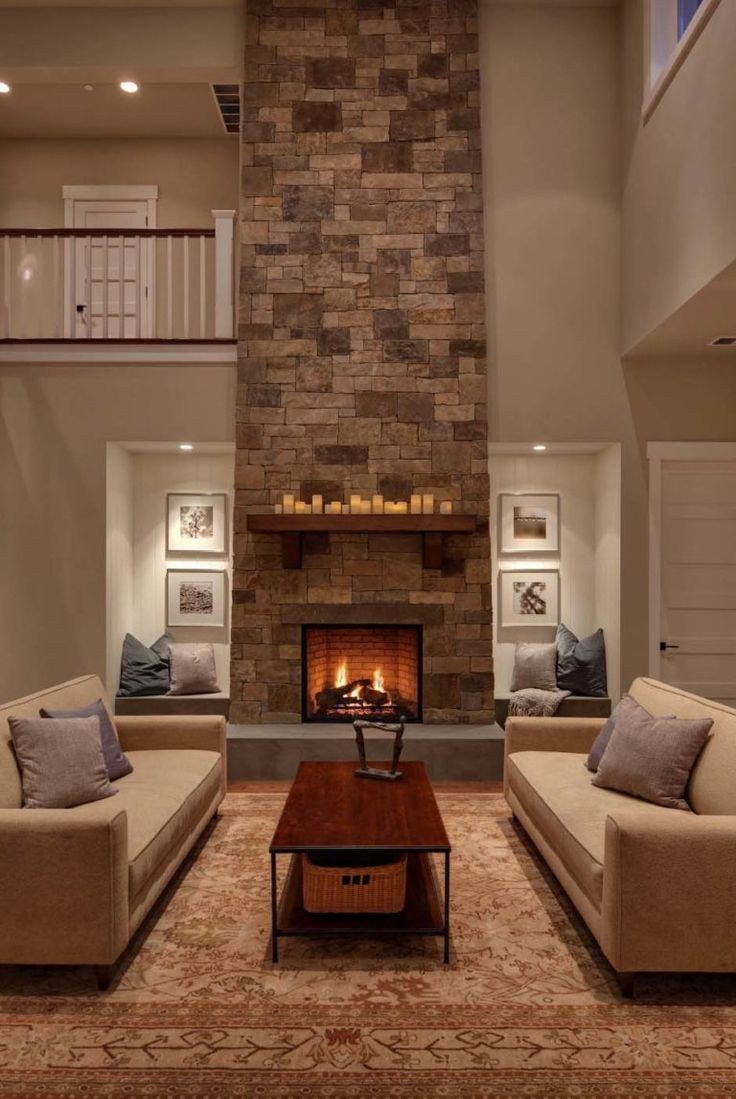 Камины в интерьере гостиной