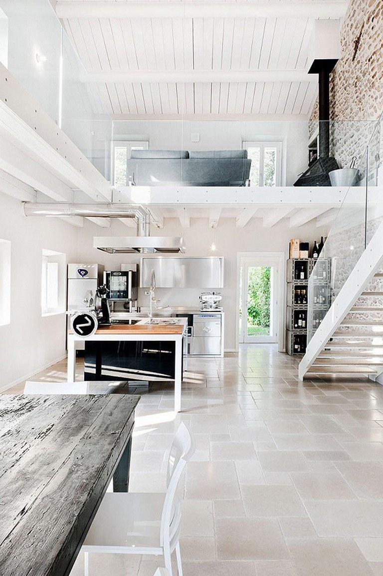 Квартира в стиле белый лофт