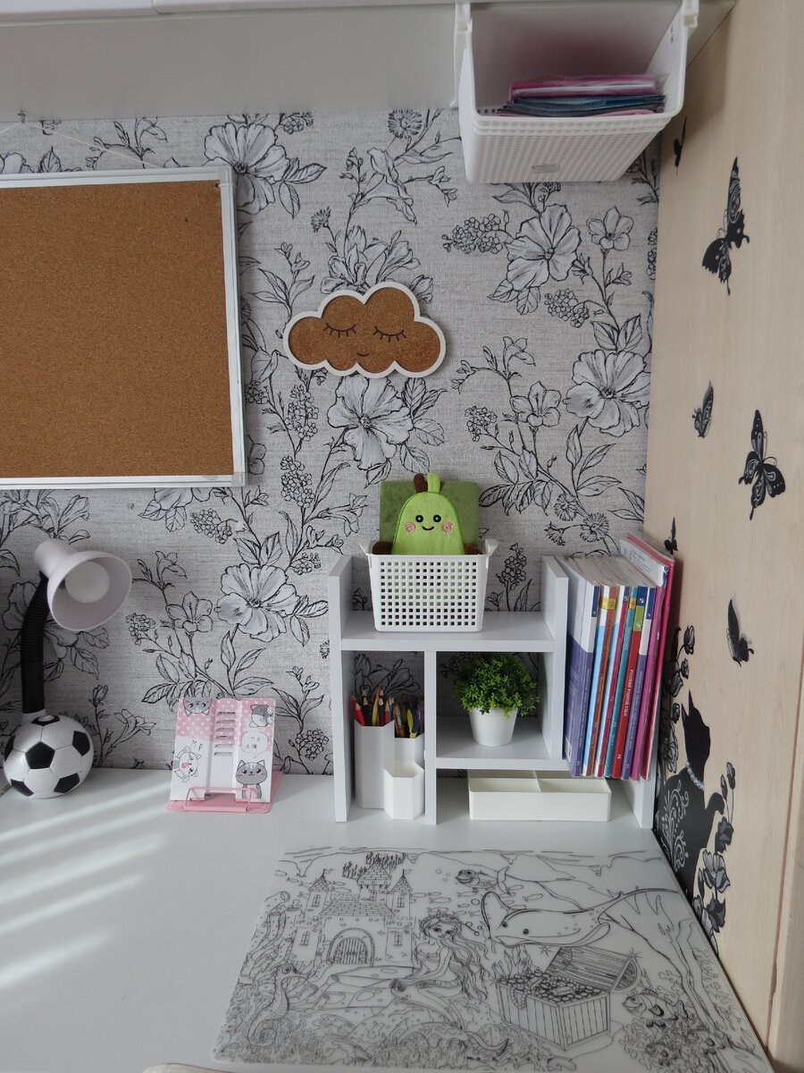 Необычные полки для детской