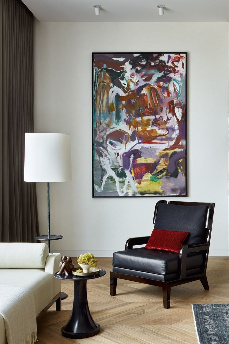 Гостиная с картиной