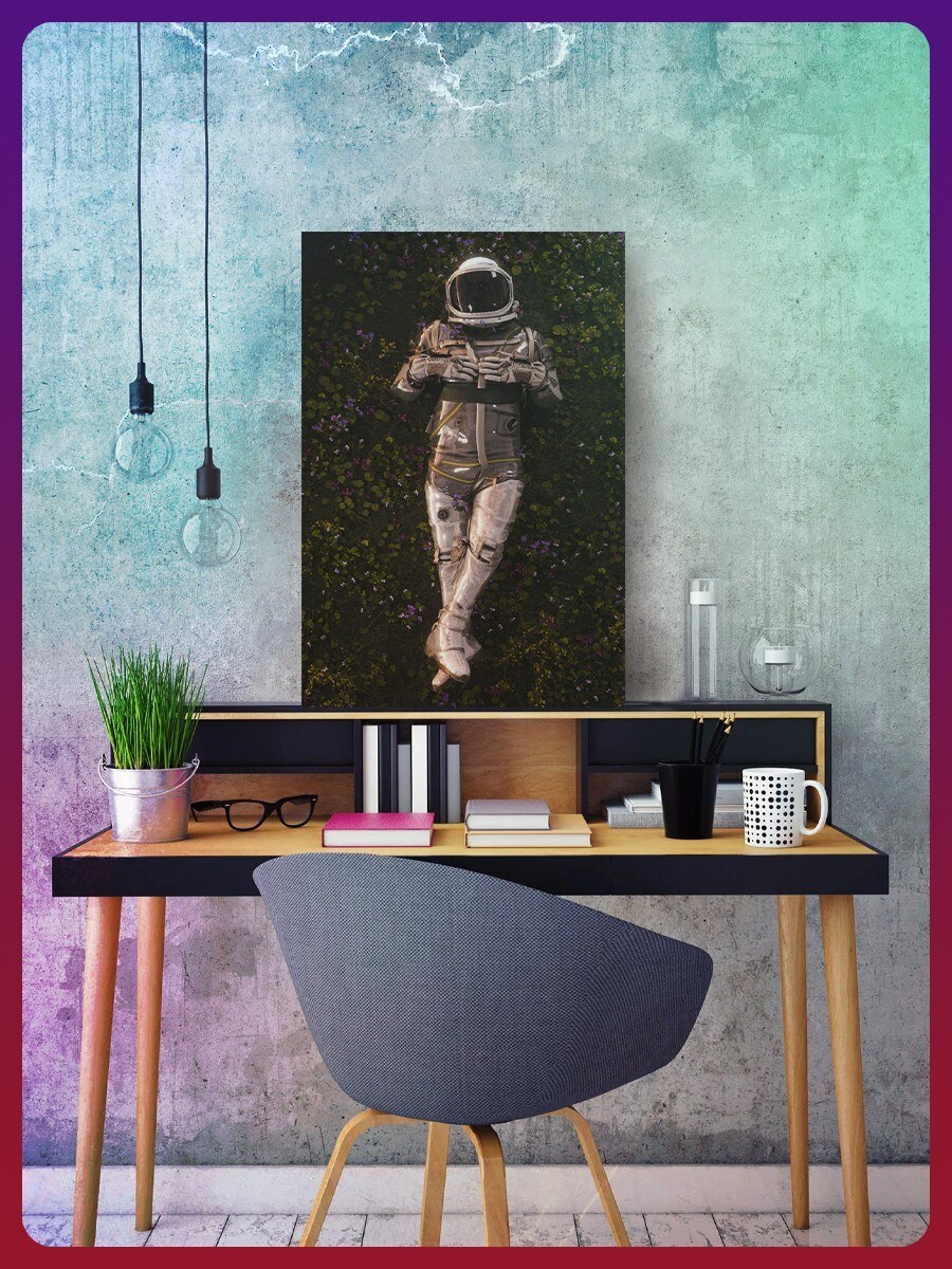 Персонаж в интерьере