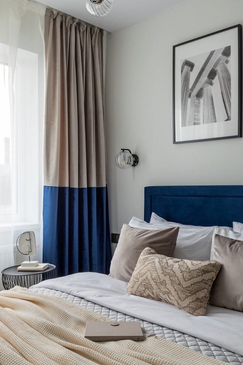 Карниз в интерьере спальни с чем сочетается (89 фото)