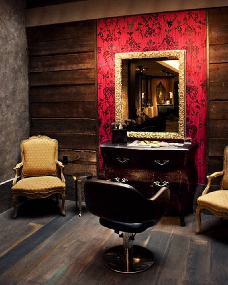 Необычный интерьер парикмахерской