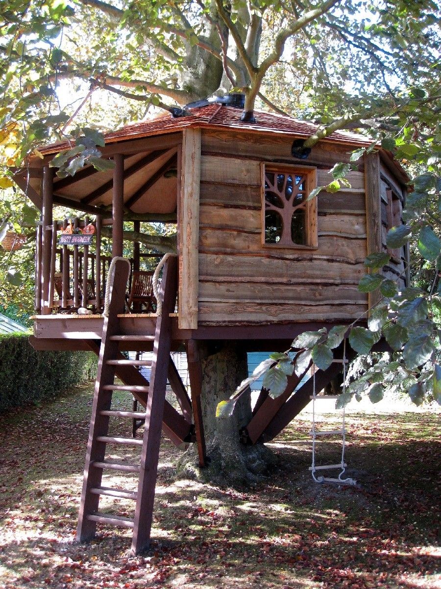 Домик для детей на даче