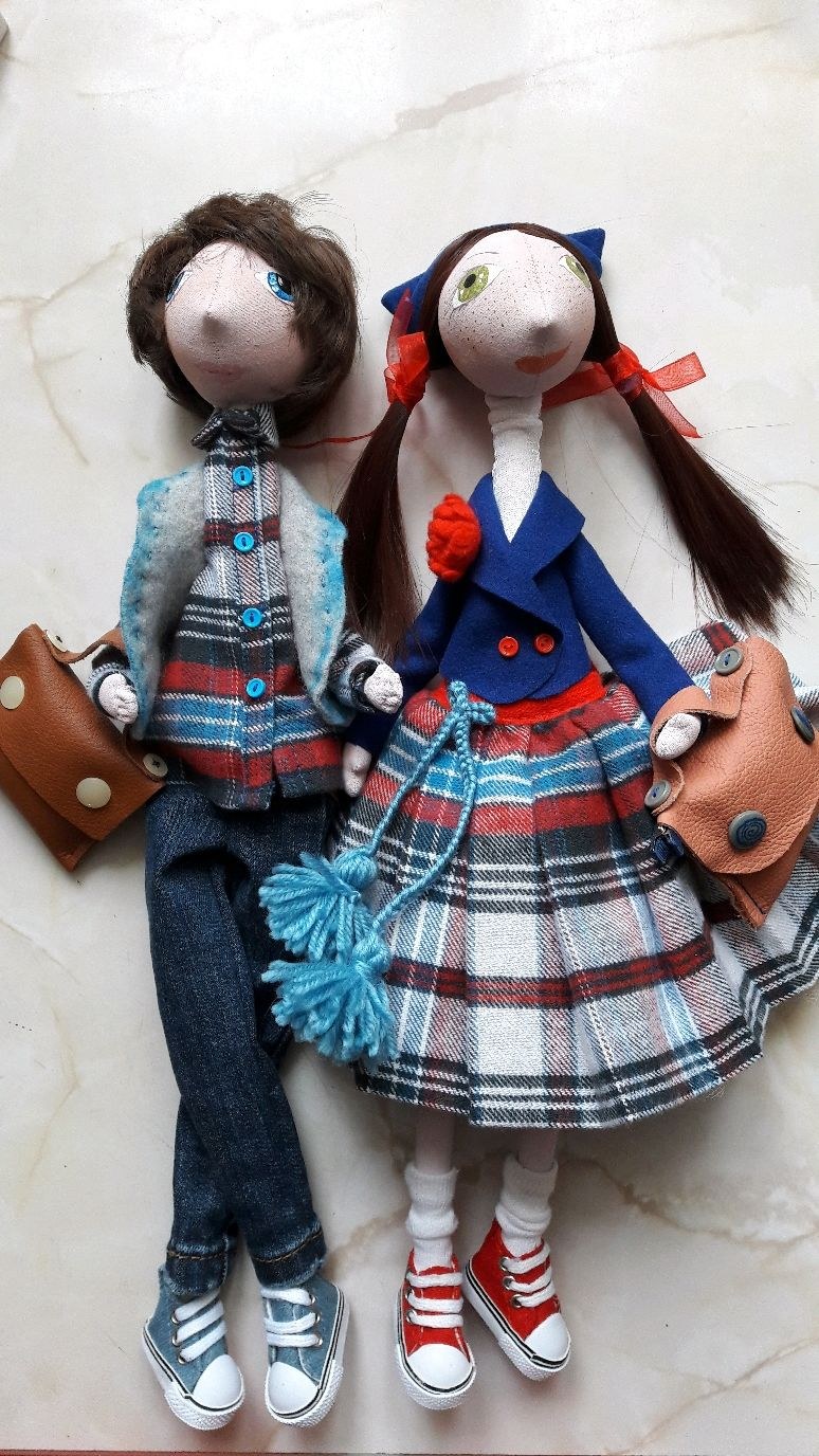 Кукла по мотивам полиции