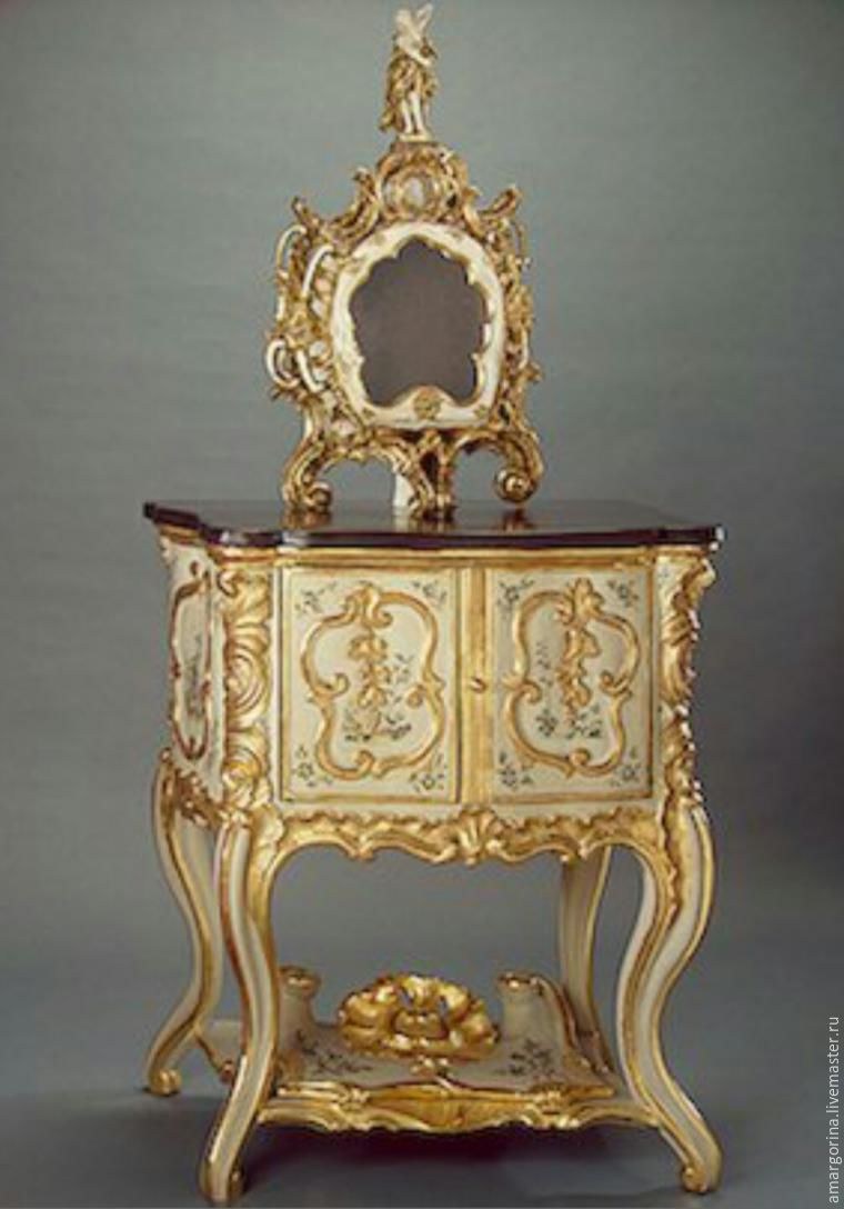 Антикварная мебель Франции стиля рококо