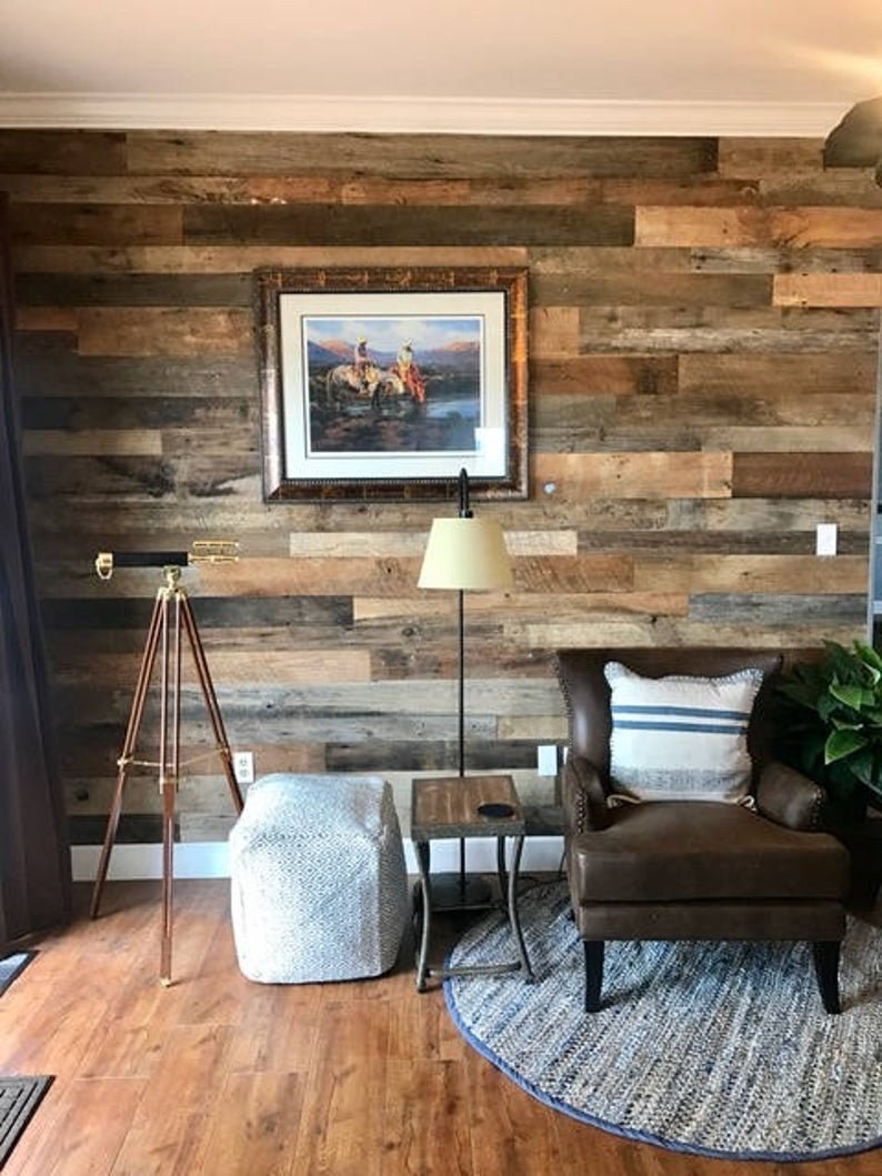 Отделка стен под дерево