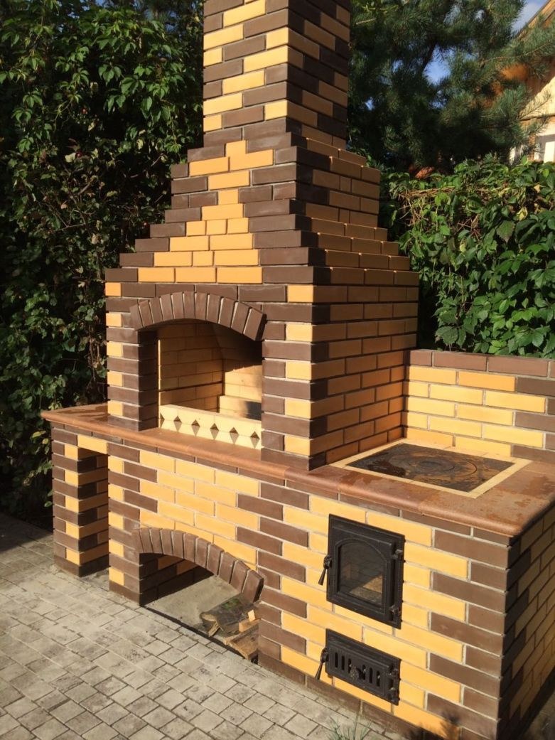 Мангал из кирпича