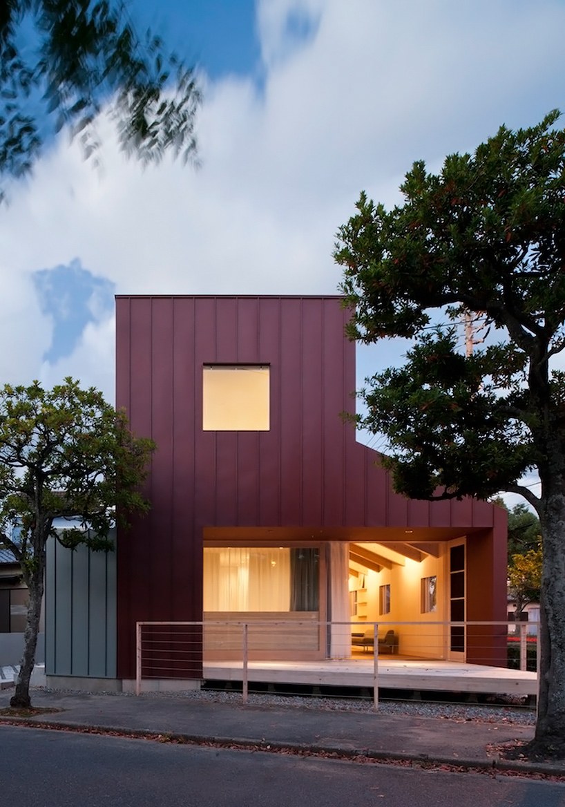 Домик из контейнеров архитектура