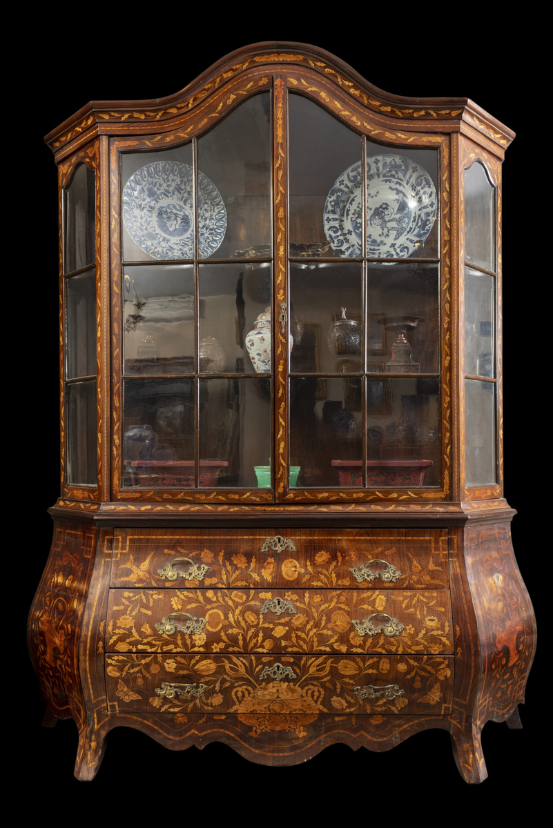 Нова антиквариат