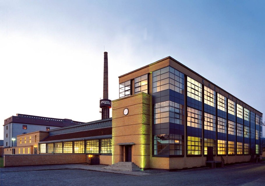 Вальтер Гропиус фабрика фагус