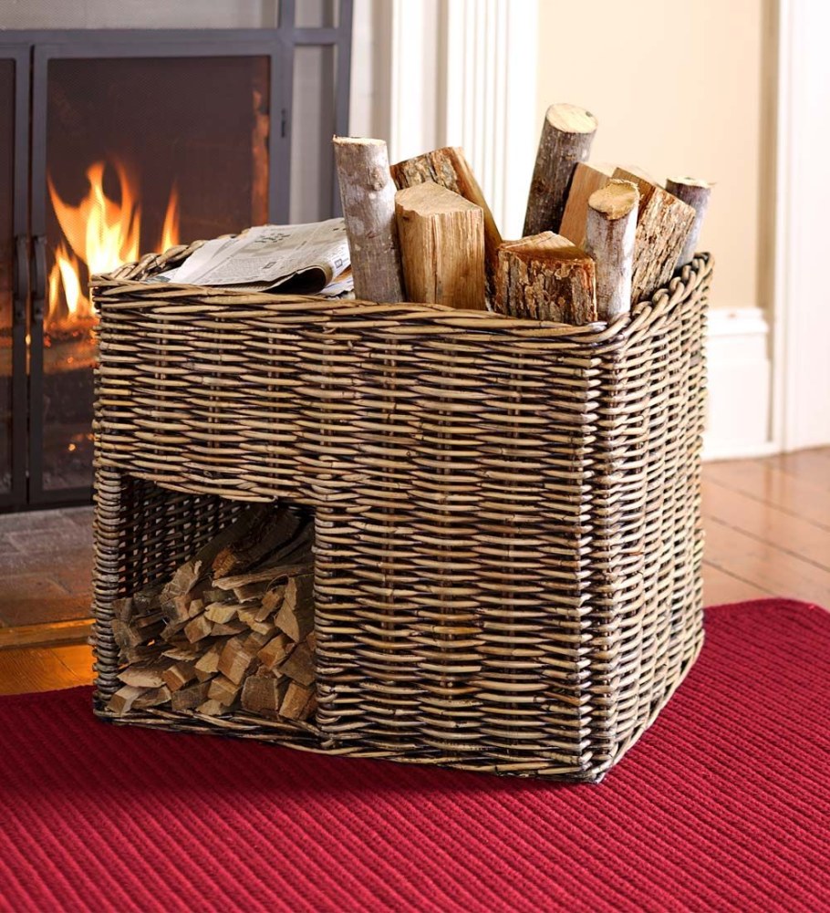 Деревянная корзина для дров