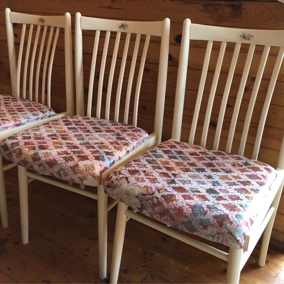 Сидушка старого стула