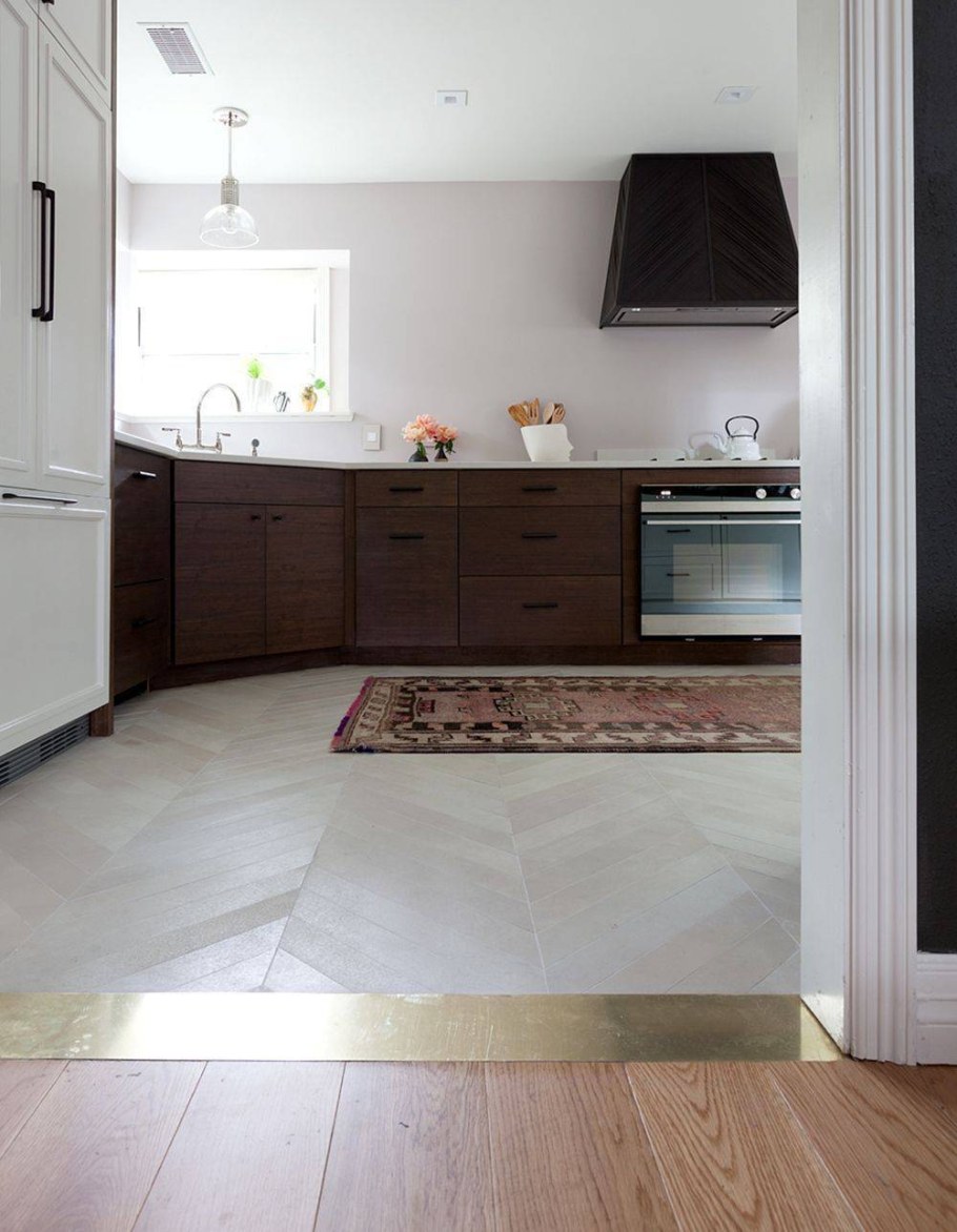 Сочетание плитки и ламината