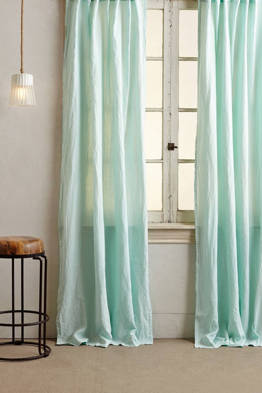 Шторы мятного цвета