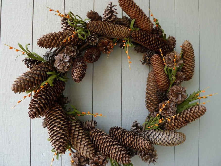 Поделки из шишек своими руками