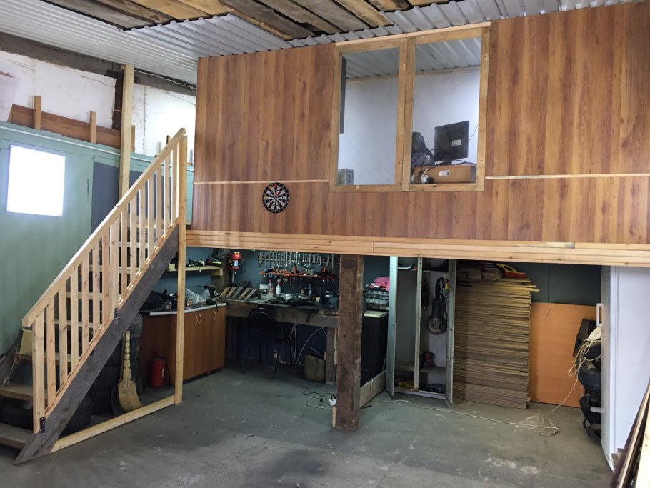 Двухэтажный жилой гараж