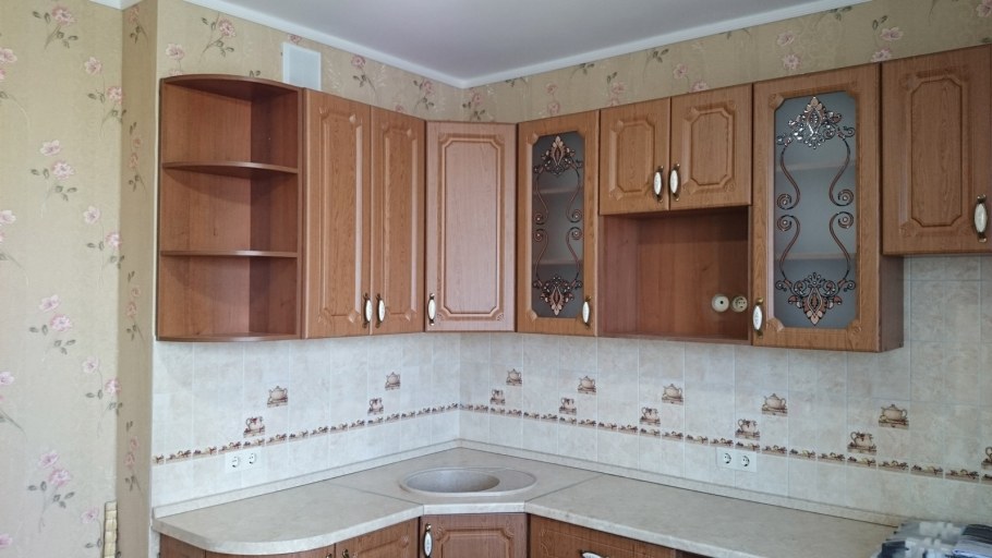 Кухня цвет ольха в интерьере