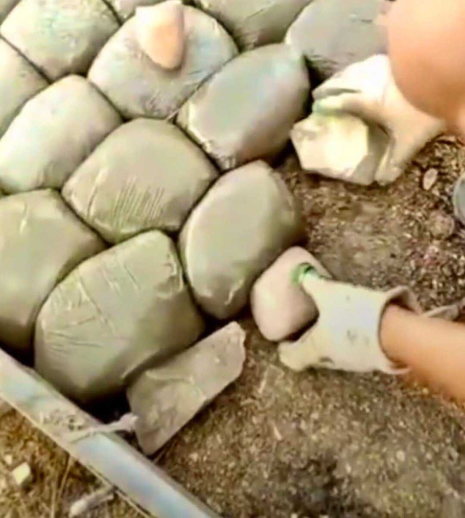 Брусчатка булыжник из пленки