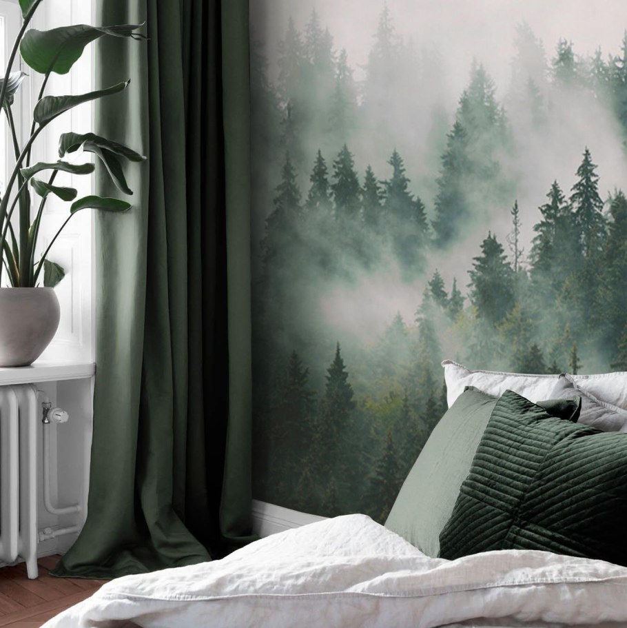 Спальня с лесом
