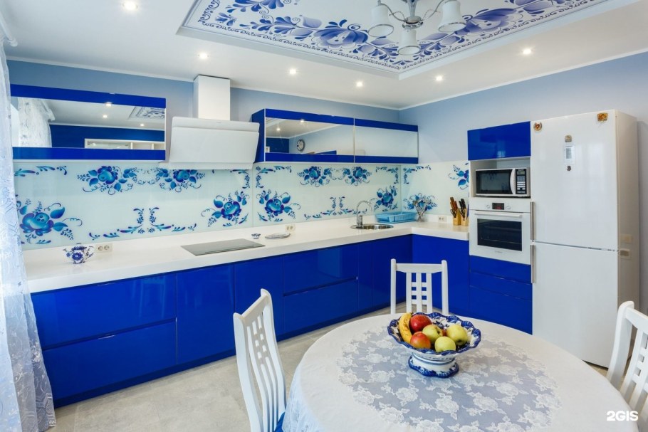 Синие кухни