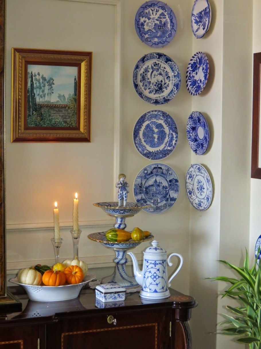 Декоративные тарелки в интерьере кухни