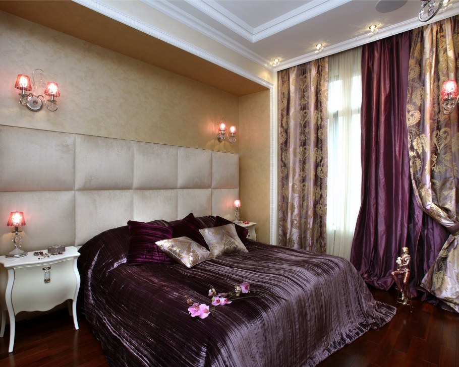 Фиолетовые шторы в спальню